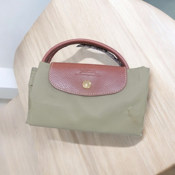 Longchamp Handbags - Longchamp Green and Brown Button Up Purse